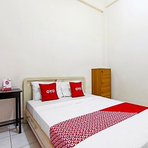 Oyo 91354 Hotel Mutiara